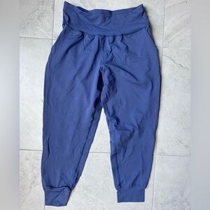 Under Armour women’s joggers size Large